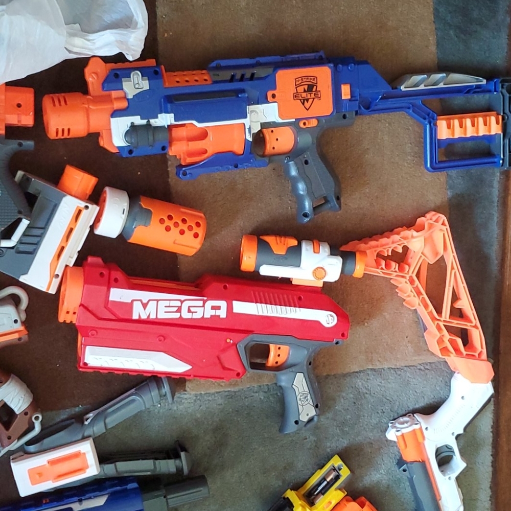 Nerf Gun Collection - Picture 3 of 6